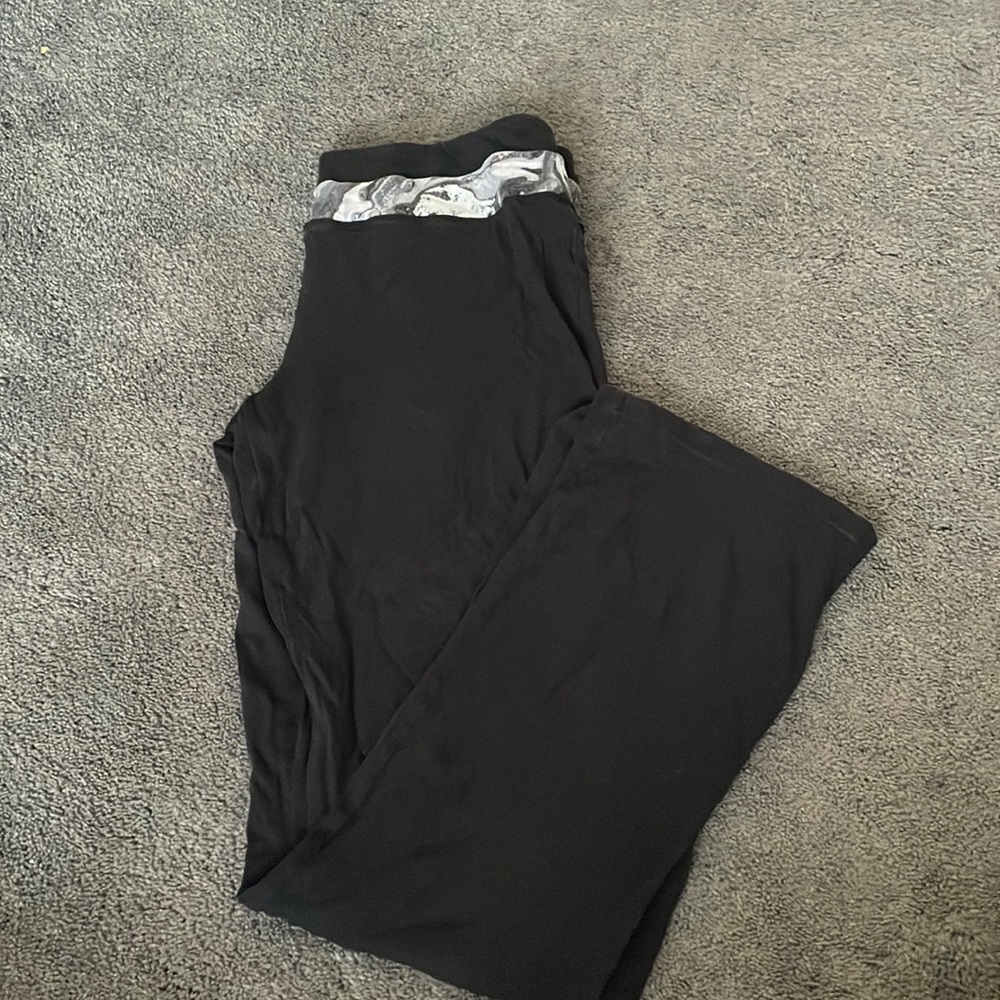 So yoga pants